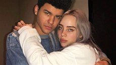 Influencer LARZ se zpěvačkou Billie Eilish Influencer LARZ se zpěvačkou Billie Eilish