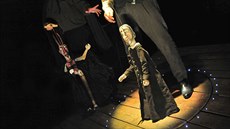 Drak připravil inscenaci Fausta k šedesátému výročí scény, odkazuje ke kočovným... Drak připravil inscenaci Fausta k šedesátému výročí scény, odkazuje ke kočovným...