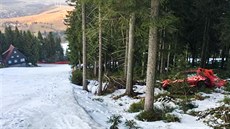 Neznámý člověk v autě sjížděl černou sjezdovku U Zabitého ve skiareálu... Neznámý člověk v autě sjížděl černou sjezdovku U Zabitého ve skiareálu...