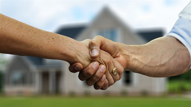 Měníme svět realit díky propojení s finančním trhem Měníme svět realit díky propojení s finančním trhem