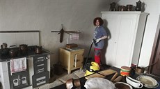 Úklid na Hrubém Rohozci. Fotografie vznikly ještě před nařízením nosit roušku. Úklid na Hrubém Rohozci. Fotografie vznikly ještě před nařízením nosit roušku.