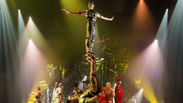 z pedstaven Bazzar Cirque du Soleil