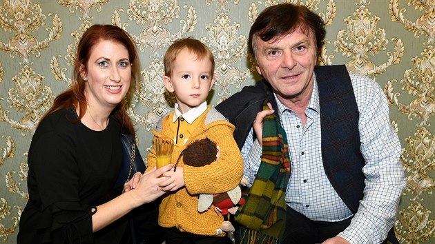 Pavel Trvnek s manelkou Monikou a synem Maxmilinem (Muzeum fantastickch iluz, Praha, 21. ledna 2020)