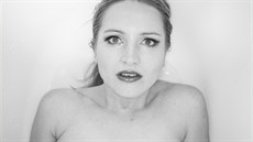 Miluje metal, tanec, knihy a zmrzlinu. MOgirl Zdena má spoustu vášní. A nejen... Miluje metal, tanec, knihy a zmrzlinu. MOgirl Zdena má spoustu vášní. A nejen...