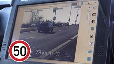 Část řidičů si nyní na silnicích častěji dovolí překračovat maximální povolenou... Část řidičů si nyní na silnicích častěji dovolí překračovat maximální povolenou...