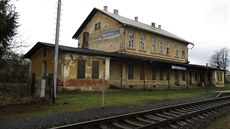 Nádražní budova v Bernarticích Nádražní budova v Bernarticích