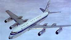 Convair 990 Galileo registrace N711NA, na levé straně horní části trupu je... Convair 990 Galileo registrace N711NA, na levé straně horní části trupu je...