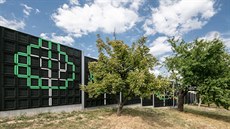 Grafickou úpravu lze vytvořit podle přání lidí, kteří žijí v okolí. Grafickou úpravu lze vytvořit podle přání lidí, kteří žijí v okolí.