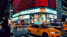 Obchod védského odvního etzce H&M v New Yorku