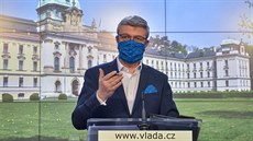Ministr průmyslu a obchodu a ministr dopravy Karel Havlíček na tiskové... Ministr průmyslu a obchodu a ministr dopravy Karel Havlíček na tiskové...