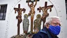 Poutní místo na Křemešníku u Pelhřimova navštívili lidé na Velikonoční pondělí... Poutní místo na Křemešníku u Pelhřimova navštívili lidé na Velikonoční pondělí...