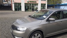 Krátce před druhou hodinou došlo v Ústí nad Labem na Mírovém náměstí k... Krátce před druhou hodinou došlo v Ústí nad Labem na Mírovém náměstí k...