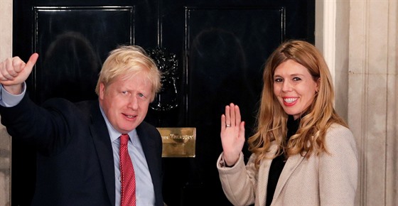 Boris Johnson a Carrie Symondsová (Londýn, 13. prosince 2019)