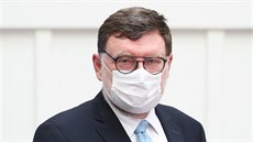 Zbyněk Stanjura za ODS na tiskové konferenci před jednáním Sněmovny o... Zbyněk Stanjura za ODS na tiskové konferenci před jednáním Sněmovny o...