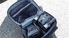 Nalezená taška s fotoaparátem a dronem. Nalezená taška s fotoaparátem a dronem.