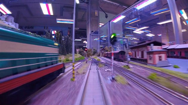 Kolejiště K3 - 2. PP v Království železnic při rychlosti 80 km/h Kolejiště K3 - 2. PP v Království železnic při rychlosti 80 km/h