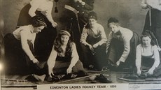 Kanadský hokej pronikal do Evropy od konce 19. století. Kanadský hokej pronikal do Evropy od konce 19. století.