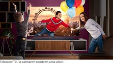 Užijte si opravdovou zábavu s televizí TCL EC780. Smazali jsme hranice Užijte si opravdovou zábavu s televizí TCL EC780. Smazali jsme hranice