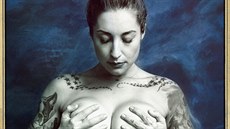 Jan Saudek v kampani ke změně klimatu proměňuje známé osobnosti v taroty. Na... Jan Saudek v kampani ke změně klimatu proměňuje známé osobnosti v taroty. Na...
