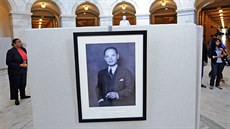 Čínský Oskar Schindler se ve skutečnosti jmenoval Ho Feng-Shan. Čínský Oskar Schindler se ve skutečnosti jmenoval Ho Feng-Shan.