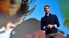 Michael Phelps si plní sponzorské povinnosti v Las Vegas. Michael Phelps si plní sponzorské povinnosti v Las Vegas.
