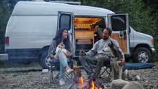 Žili v kanadském Québecu a vlastně jim nic nechybělo. Vadilo jim ale, že jsou... Žili v kanadském Québecu a vlastně jim nic nechybělo. Vadilo jim ale, že jsou...