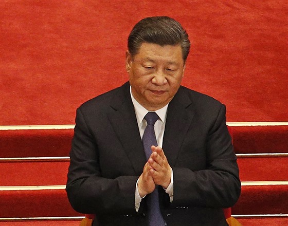ínský prezident Si in-pching zahajuje jednání ve Velké síni lidu v Pekingu....