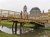 Scenerie, která se neomrzí. Lidé se kochali při návštěvě jaroměřického zámku... Scenerie, která se neomrzí. Lidé se kochali při návštěvě jaroměřického zámku...