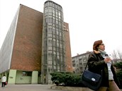 Budovu radnice zvanou Vlasta ve Vršovické ulici hodlá současné vedení Prahy 10... Budovu radnice zvanou Vlasta ve Vršovické ulici hodlá současné vedení Prahy 10...