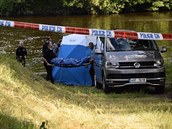 V Jizeře u Mladé Boleslavi objevili lidé mrtvé tělo. Z řeky ho vyprostili... V Jizeře u Mladé Boleslavi objevili lidé mrtvé tělo. Z řeky ho vyprostili...