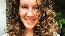 Rachel Rondová a její dokonalé kudrliny Rachel Rondová a její dokonalé kudrliny