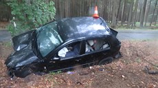 Řidič Škody Fabie havaroval mezi obcemi Cep a Majdalena. Místo nehody opustit a... Řidič Škody Fabie havaroval mezi obcemi Cep a Majdalena. Místo nehody opustit a...
