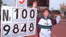 Oštěpař Jan Železný v roce 1996, když v Jeně vylepšil světový rekord na 98,48... Oštěpař Jan Železný v roce 1996, když v Jeně vylepšil světový rekord na 98,48...