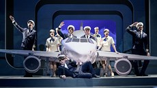 Koprodukční muzikál Karlovarského městského divadla a Západočeského divadla v... Koprodukční muzikál Karlovarského městského divadla a Západočeského divadla v...