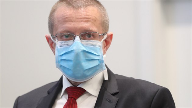 Ředitel Ústavu zdravotnických informací a statistiky Ladislav Dušek na tiskové... Ředitel Ústavu zdravotnických informací a statistiky Ladislav Dušek na tiskové...