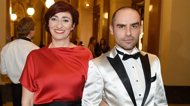 Simona Babkov a jej partner Ian Adensam (Vron filmov ceny esk lev za rok 2018, Rudolfinum, Praha, 23. bezna 2019)