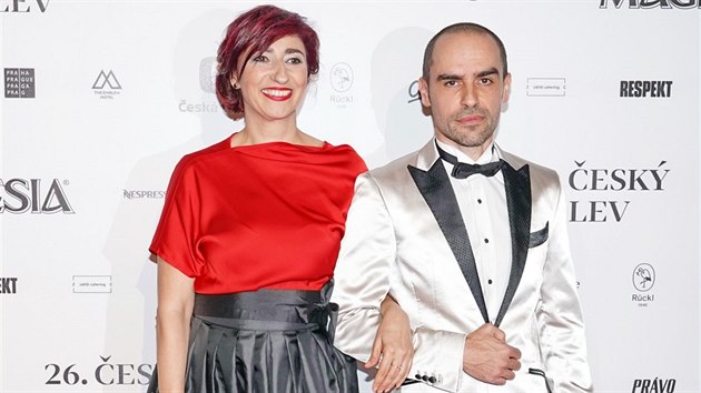 Simona Babkov a jej partner Ian Adensam (Vron filmov ceny esk lev za rok 2018, Rudolfinum, Praha, 23. bezna 2019)