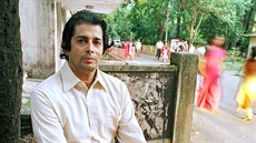 Dipankar Chakraborti, profesor chemie z univerzity v Jadavpuru, který zkoumá...