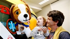 Kmotr nového plyšáka Saša Rašilov chtěl původně s rodinou na Mezinárodní den... Kmotr nového plyšáka Saša Rašilov chtěl původně s rodinou na Mezinárodní den...