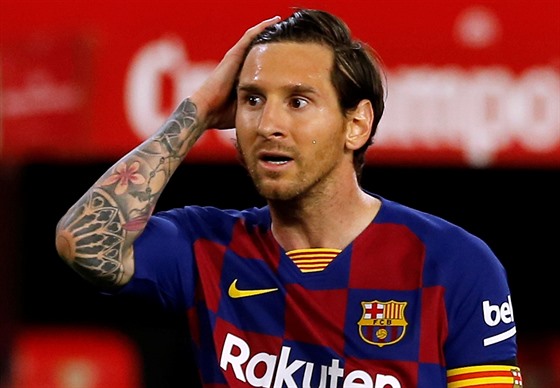 Lionel Messi z Barcelony v zápase se Sevillou