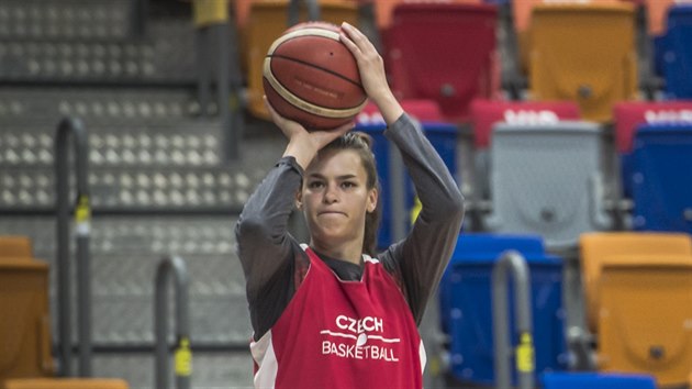 Veronika Vorkov na trninku eskch basketbalistek