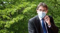 Ředitelem Krajské hygienické stanice Libereckého kraje je Vladimír Valenta od... Ředitelem Krajské hygienické stanice Libereckého kraje je Vladimír Valenta od...