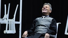 Jaroslav Someš jako komorník Firs při zkoušce hry Višňový sad Antona Pavloviče... Jaroslav Someš jako komorník Firs při zkoušce hry Višňový sad Antona Pavloviče...
