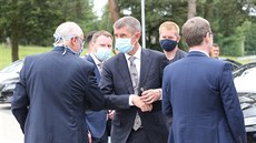 Premiér Andrej Babiš společně s ministry zemědělství Miroslavem Tomanem a... Premiér Andrej Babiš společně s ministry zemědělství Miroslavem Tomanem a...