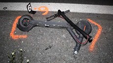 U Heřmanic se střetl řidič osobního auta s mužem na koloběžce (16. 6. 2020). U Heřmanic se střetl řidič osobního auta s mužem na koloběžce (16. 6. 2020).