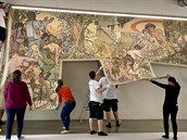 Museum Kampa bojuje o přežití. Pomůže velkoformát od Alfonse Muchy?