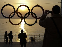 NA PAMTKU. Soi se vrac do starch kolej, olympijsk symboly vak budou...