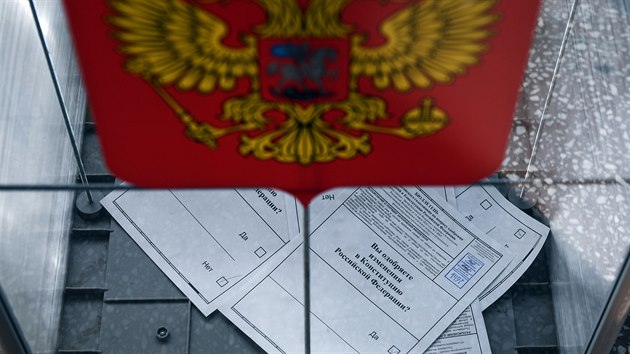 Rusko hlasuje o stavnch zmnch. (25. ervna 2020)