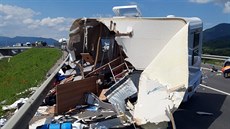 Tragická dopravní nehoda na Slovensku u obce Ivachnová (24. června) Tragická dopravní nehoda na Slovensku u obce Ivachnová (24. června)