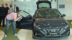 Nošovická automobilka představila nový model vozu Hyundai i30. Další inovace a... Nošovická automobilka představila nový model vozu Hyundai i30. Další inovace a...